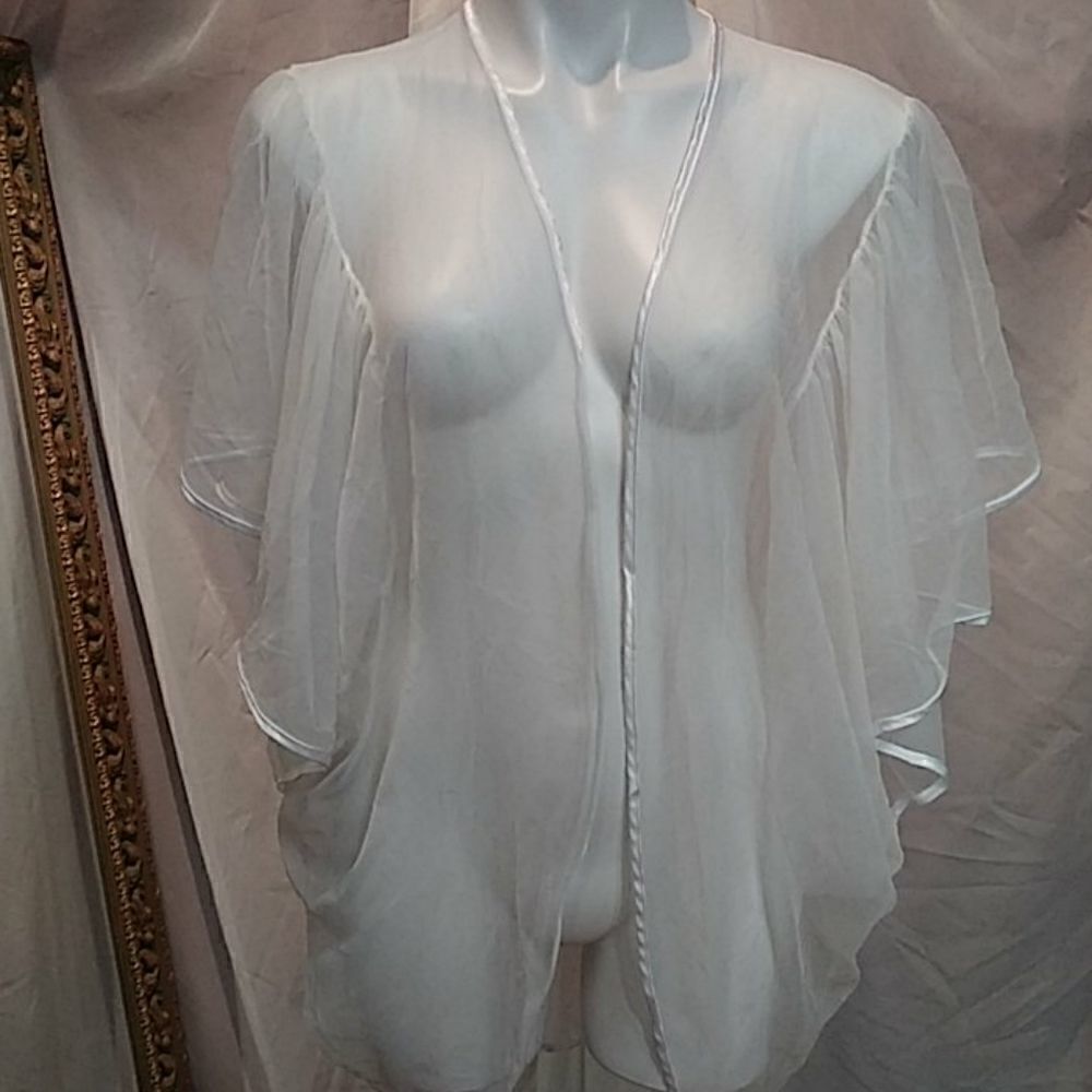Delicates. Vintage. Cover up 
